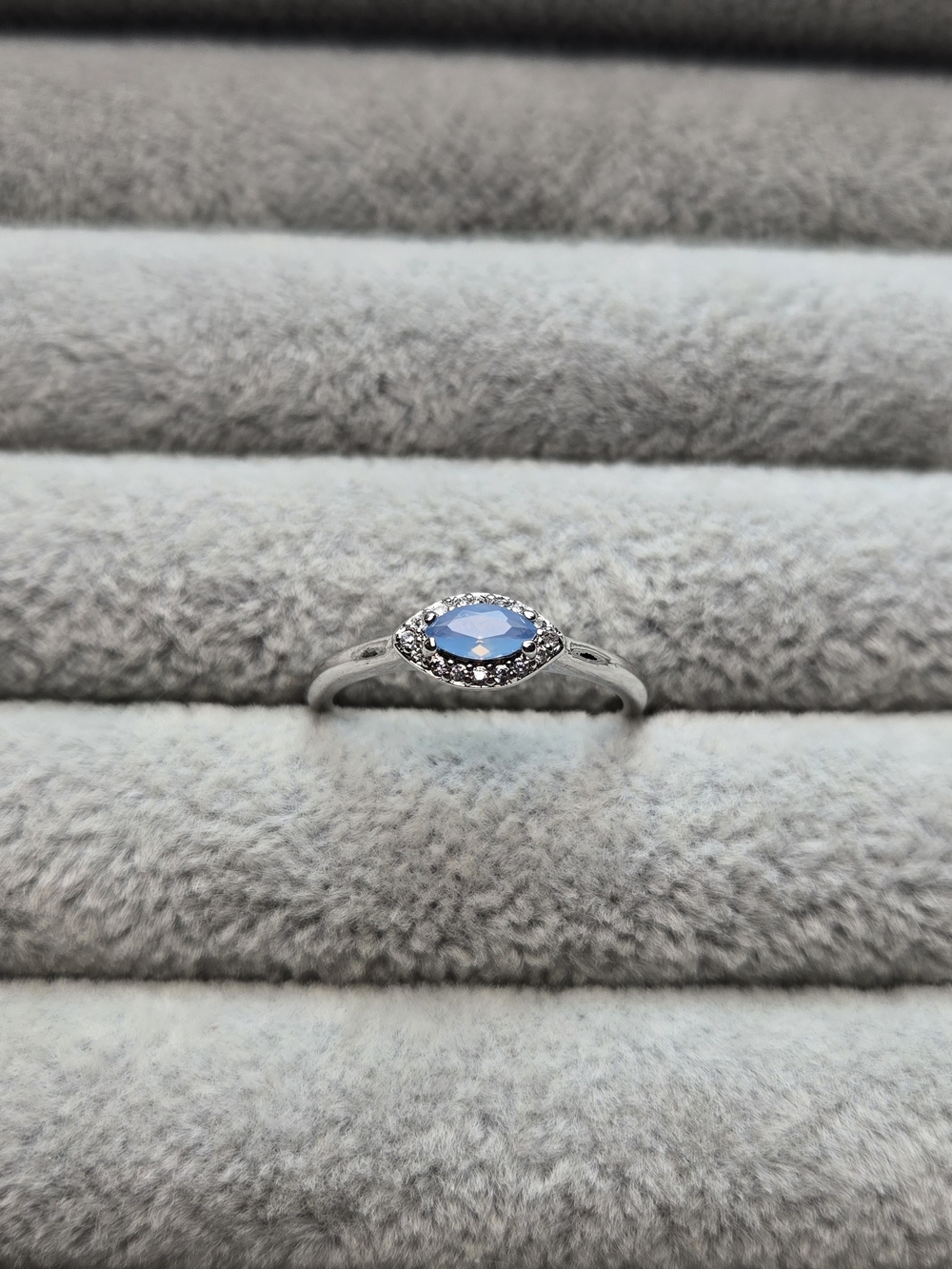 Size 7 "Girl Boss Unicorn" RBP2187 LC Blue Sapphire Bomb Party Rhodium Plated